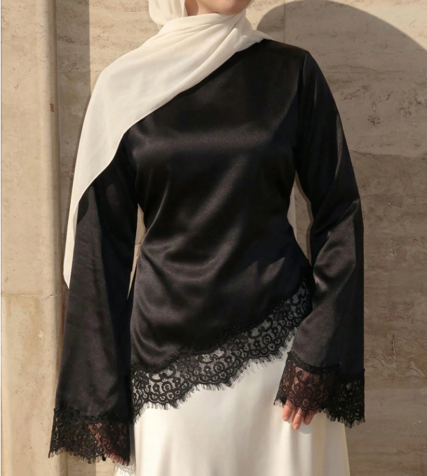 Blouse élégante en satin pour femmes avec patchwork de dentelle manches longues